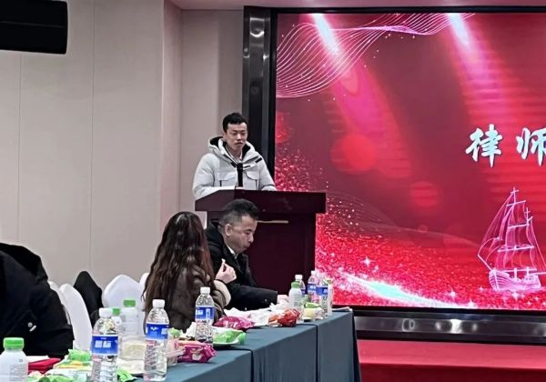 湖南吟正律师事务所,湖南律师事务所,企业法律顾问,法务外包,公司法专项,项目投融资 湖南吟正律师事务所,湖南律师事务所,企业法律顾问,法务外包,公司法专项,项目投融资